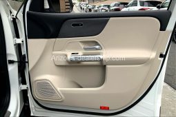 2022 Mercedes-Benz GLB GLB 250 full