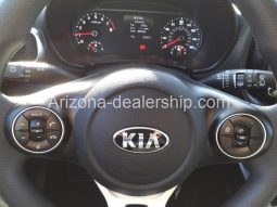 2021 KIA Soul LX (M6) full