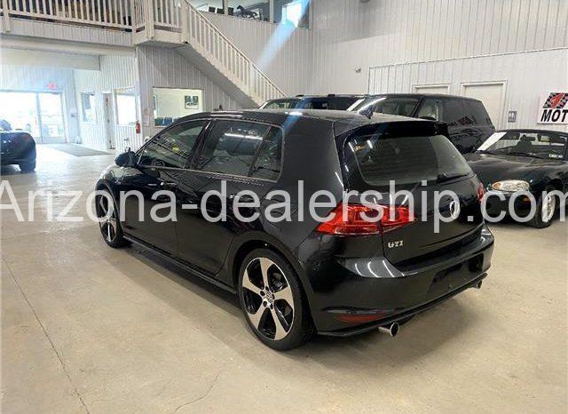 2017 Volkswagen Golf full