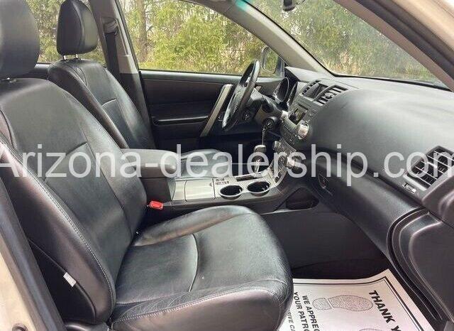 2012 Toyota Highlander SE full