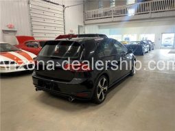 2017 Volkswagen Golf full