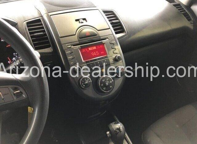 2011 Kia Soul + 4dr Crossover full