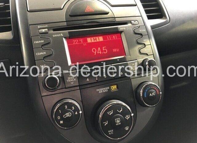 2011 Kia Soul + 4dr Crossover full