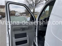 2010 Ford Econoline Cargo Van E250 full