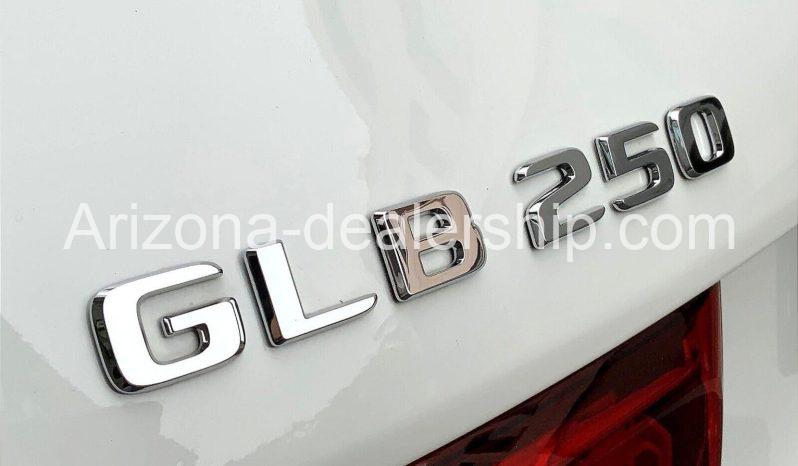 2022 Mercedes-Benz GLB GLB 250 full