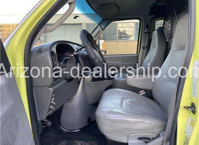 2010 Ford Econoline Cargo Van E250 full