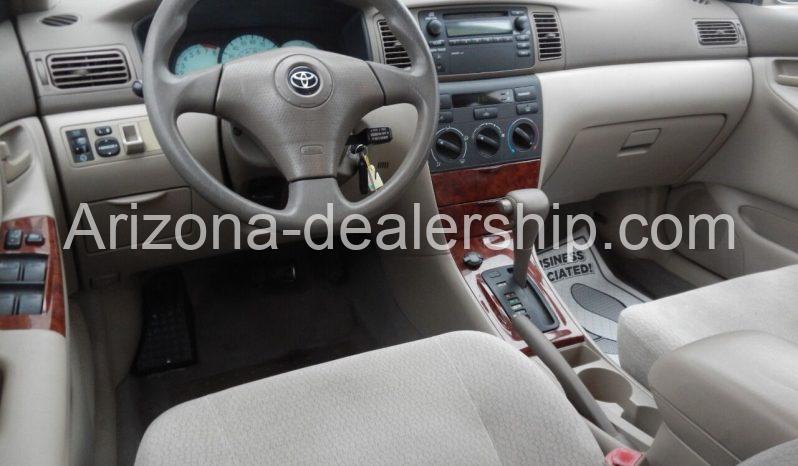 2004 Toyota Corolla LE 4dr Sedan full