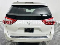 2015 Toyota Sienna XLE full