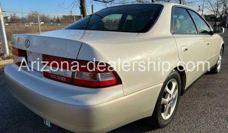 2001 Lexus ES Base 4dr Sedan full