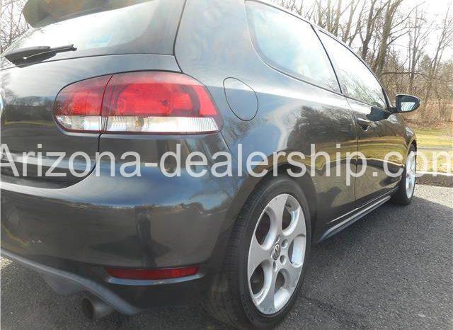 2010 Volkswagen Golf full