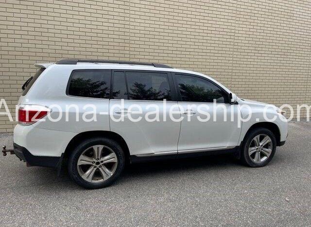 2012 Toyota Highlander SE full