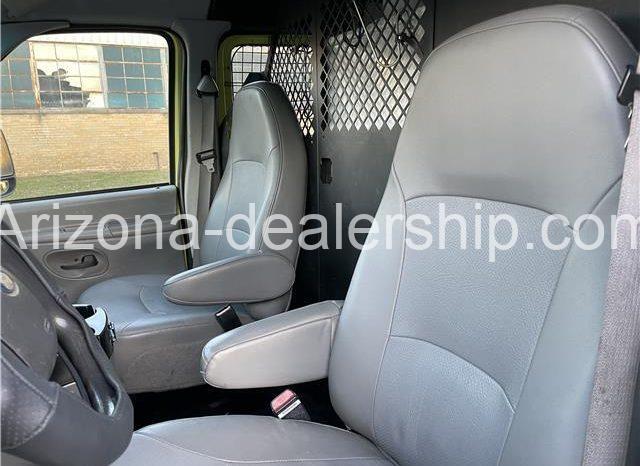 2010 Ford Econoline Cargo Van E250 full