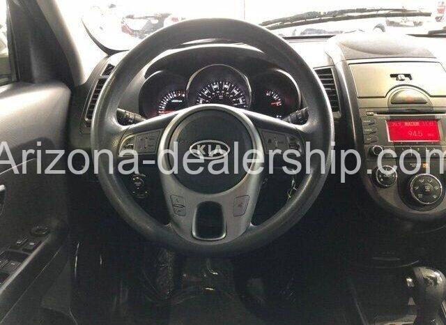 2011 Kia Soul + 4dr Crossover full