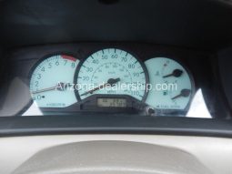 2004 Toyota Corolla LE 4dr Sedan full