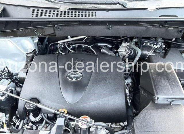 2018 Toyota Highlander LE Plus full