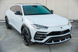 2020 Lamborghini Urus full