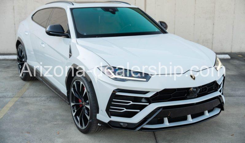 2020 Lamborghini Urus full