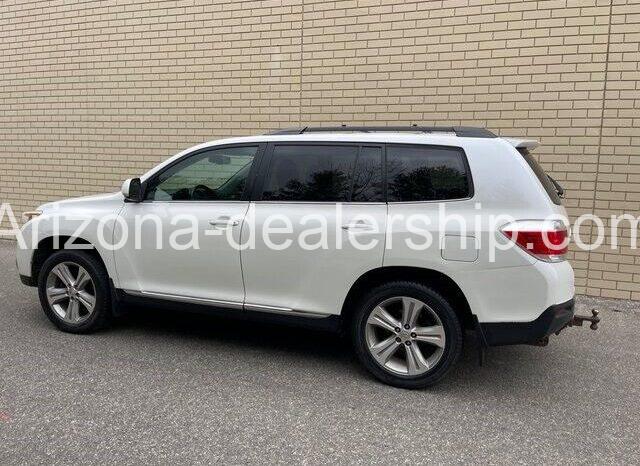 2012 Toyota Highlander SE full