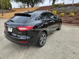 2017 Maserati Levante S full