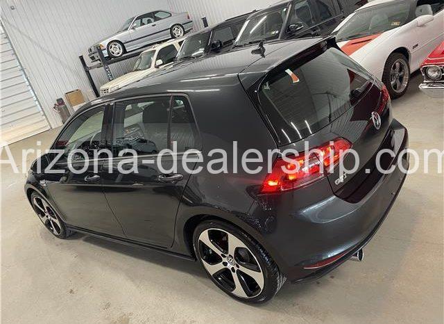 2017 Volkswagen Golf full