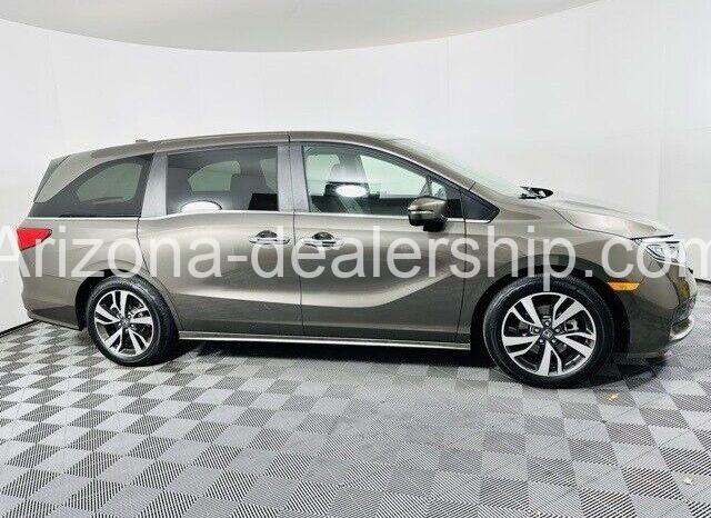 2022 Honda Odyssey Touring full