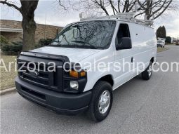 2010 Ford Econoline Cargo Van E250 full