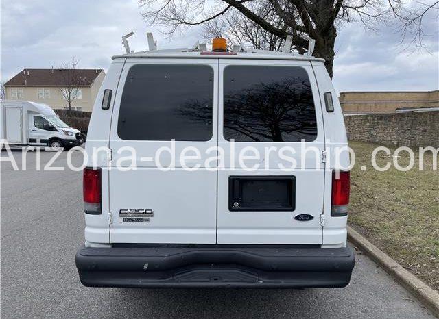 2010 Ford Econoline Cargo Van E250 full