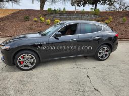 2017 Maserati Levante S full