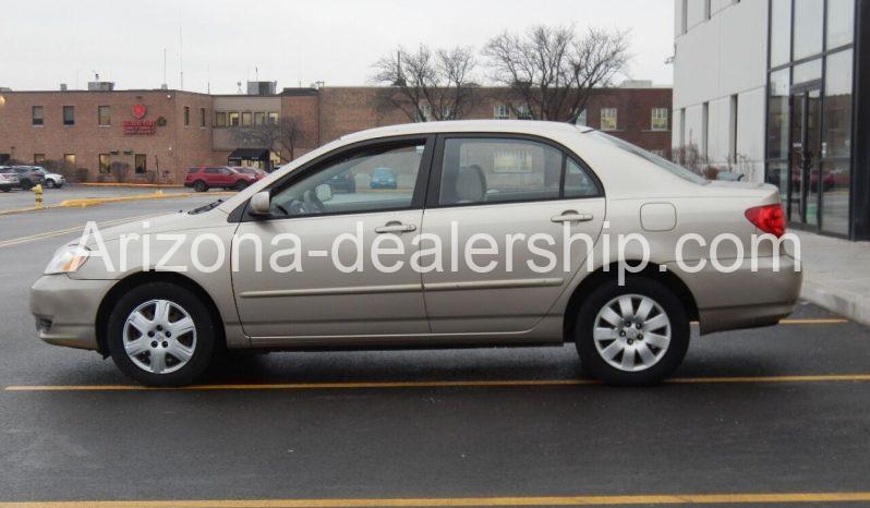 2004 Toyota Corolla LE 4dr Sedan full