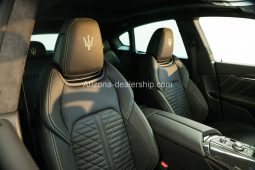 2022 Maserati Levante full