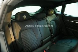 2022 Maserati Levante full