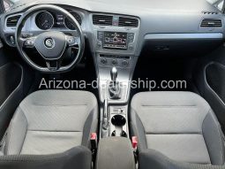 2016 Volkswagen Golf TSI S full