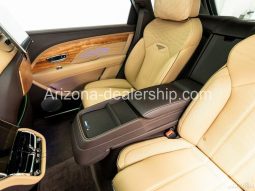 2023 Bentley Bentayga Azure full