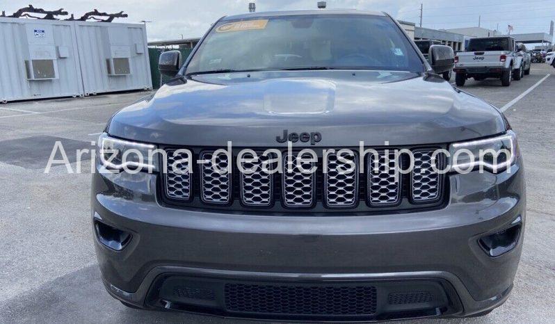 2021 Jeep Grand Cherokee Laredo X full