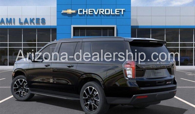 2023 Chevrolet Suburban RST full