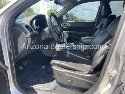 2021 Jeep Grand Cherokee Laredo X full