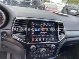 2021 Jeep Grand Cherokee Laredo X full