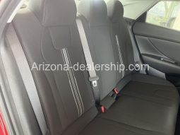 2021 Hyundai Elantra SEL full