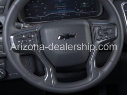 2023 Chevrolet Suburban RST full