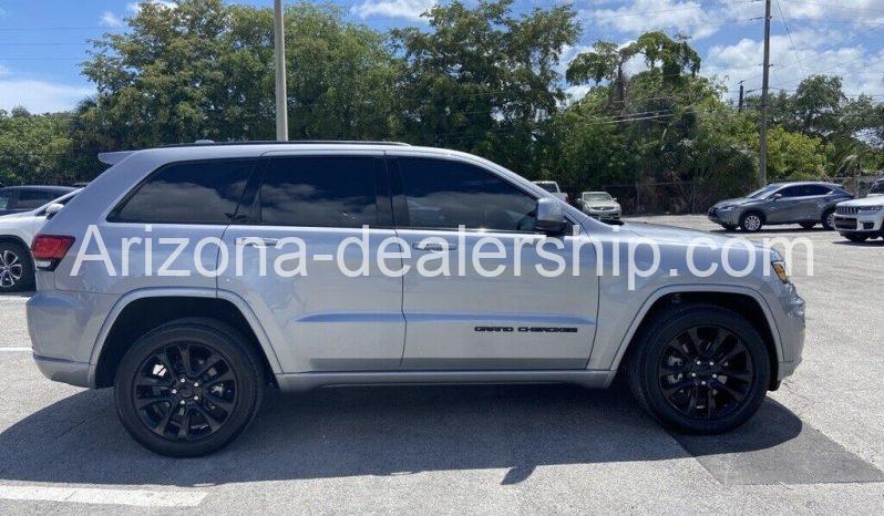 2021 Jeep Grand Cherokee Laredo X full