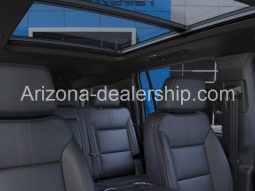 2023 Chevrolet Suburban RST full