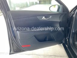 2020 Kia Forte LXS full