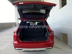 2023 Mitsubishi Outlander SE full