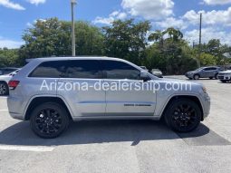 2021 Jeep Grand Cherokee Laredo X full