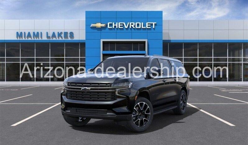 2023 Chevrolet Suburban RST full