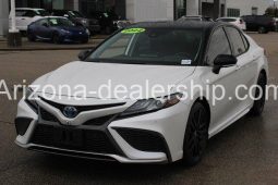 2022 Toyota Camry Hybrid XSE full