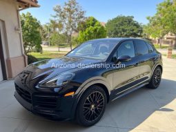 2022 Porsche Cayenne GTS full