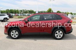 2020 Toyota RAV4 XLE full