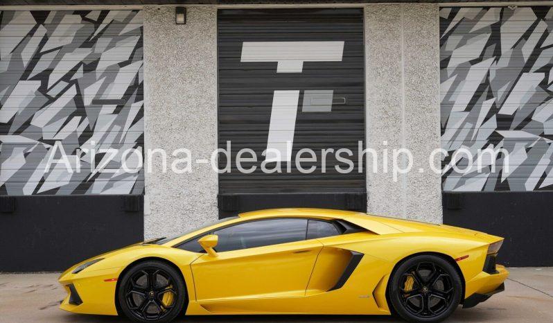 2012 Lamborghini Aventador LP 700-4 full