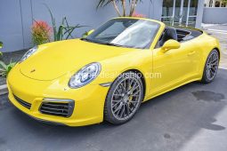 2017 YEL Porsche 911 Carrera 4S full